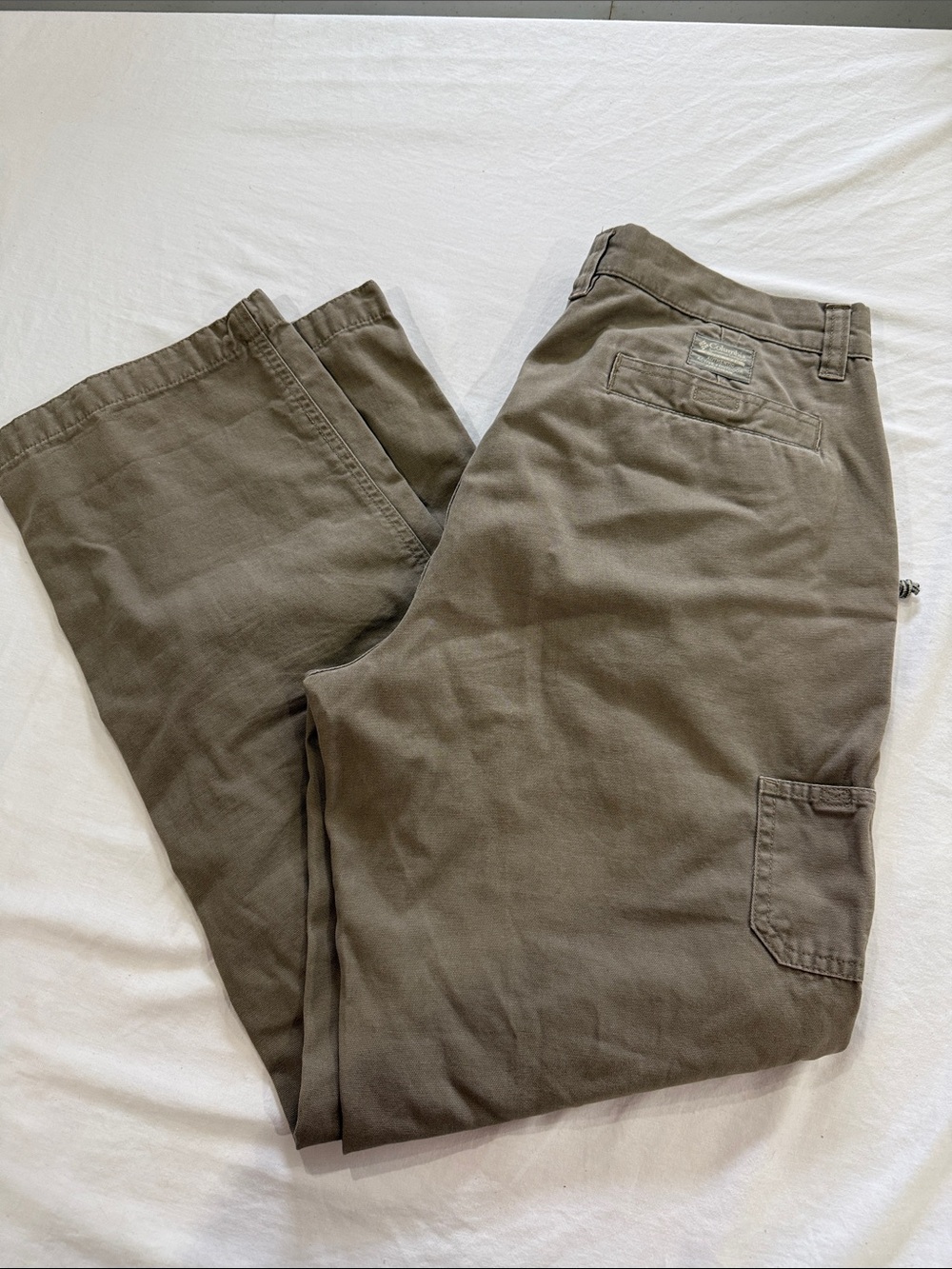 Columbia Women's Olive Green Cargo Pants